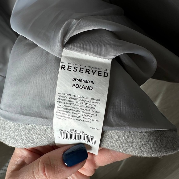 ✅Sold✅ Reserved Women’s Double-Breasted Wool Coat – Size 36 (US 6 / S-M) - Picture 9 of 10